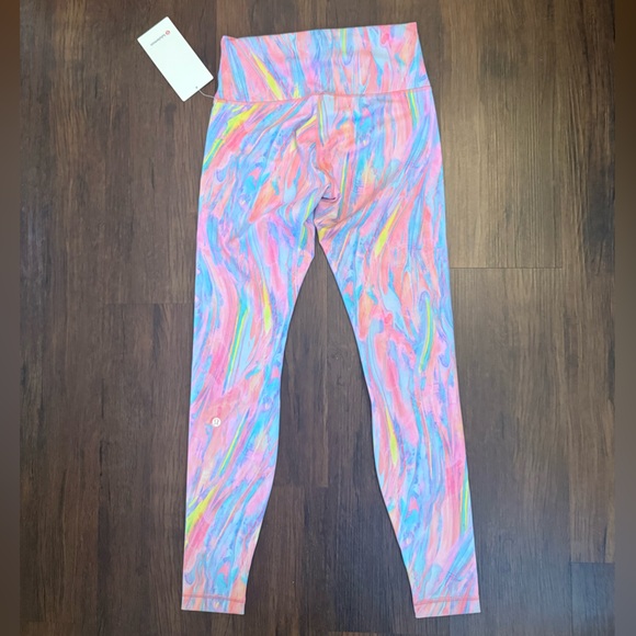 Lululemon Wunder Train High‎ Rise Tight 28” - Picture 5 of 6